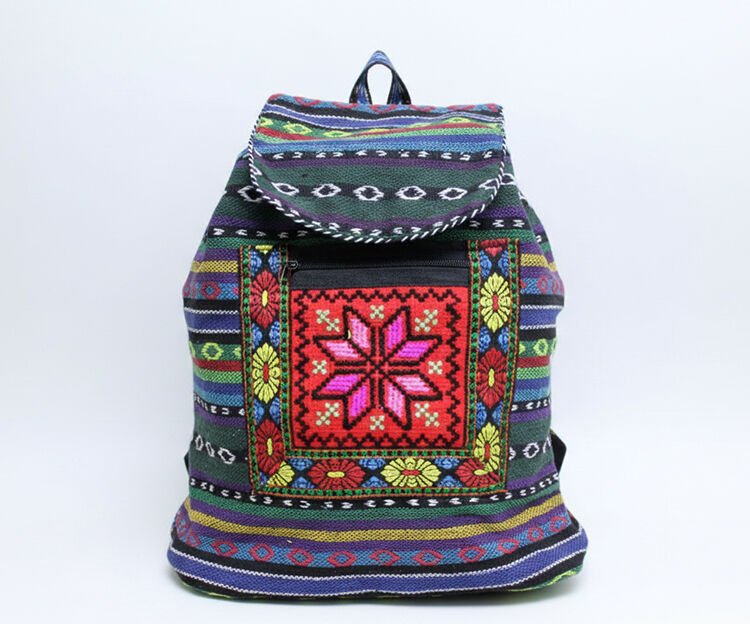 Kilim Desenli Sırt Çantası